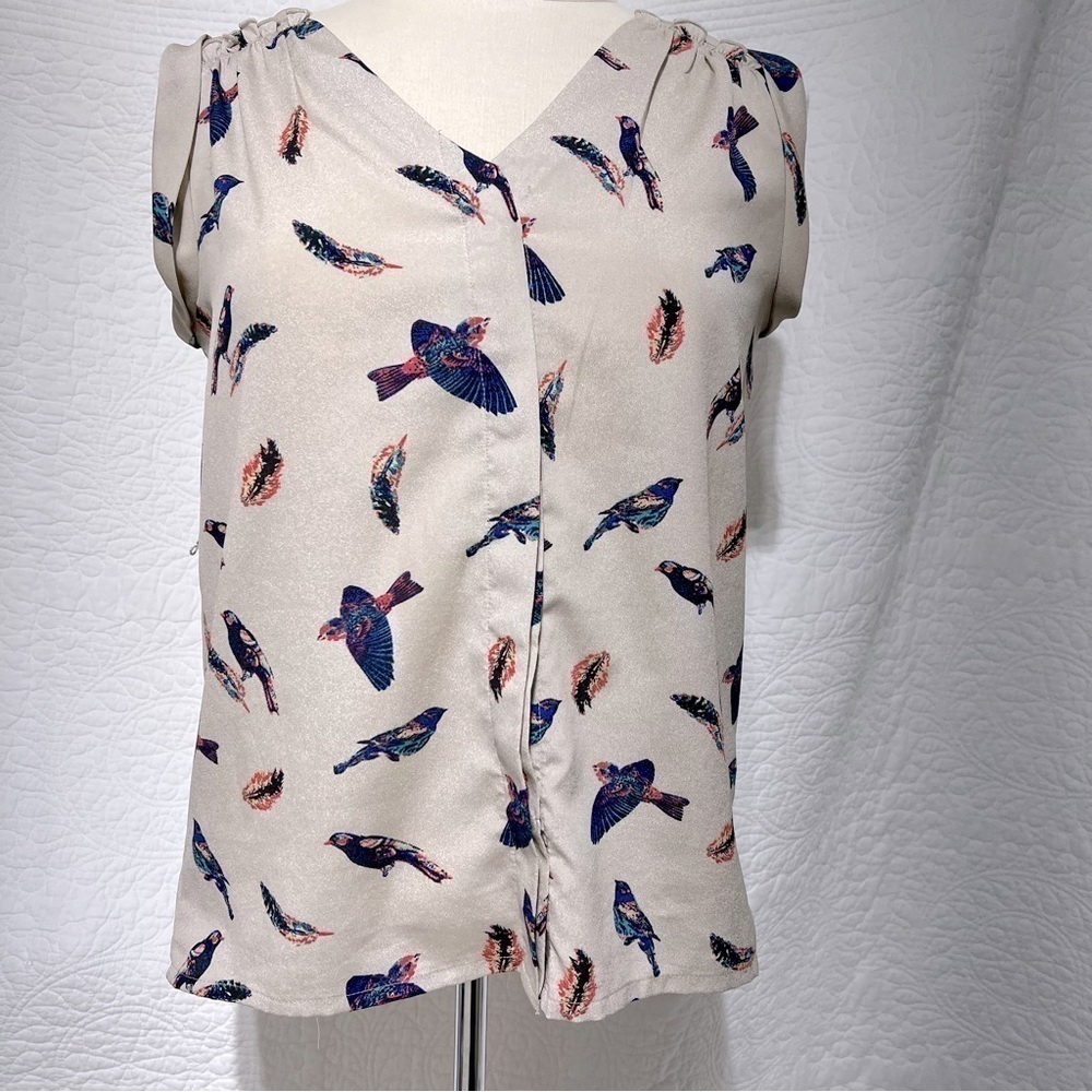 H&M Cream Sleeveless Birds & Feathers Button Up Blouse, Size 2